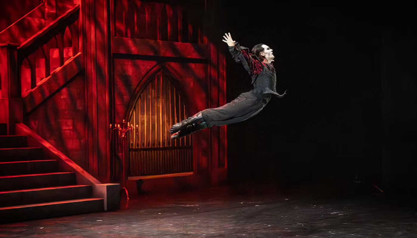 Dracula: Ballet at its Darkest